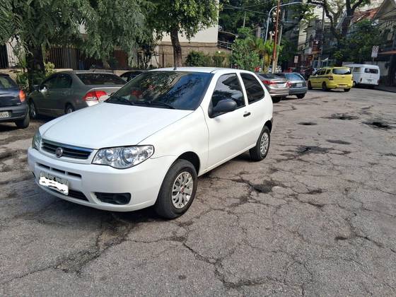 FIAT PALIO 1.0 MPI FIRE 8V FLEX 2P MANUAL FIAT PALIO 1.0 MPI FIRE 8V FLEX 2P MANUAL